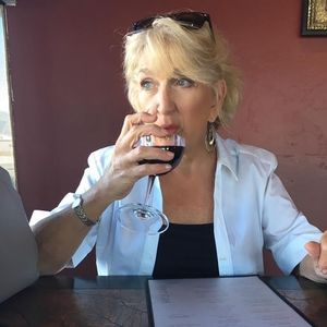 Meet your Posher, Paula